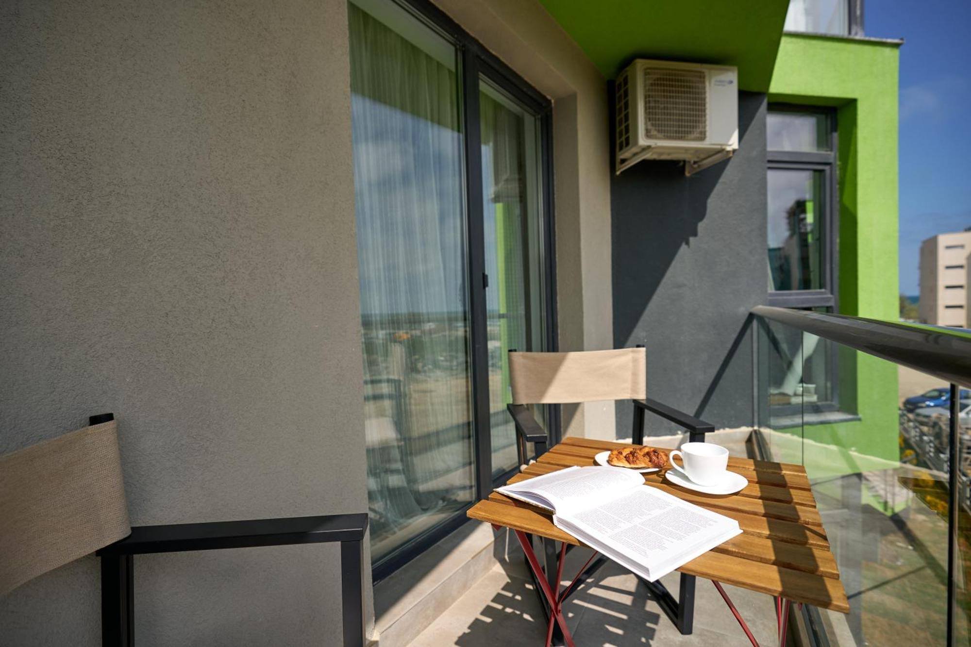 Rebeq Aparthotel Alezzi Beach Navodari Room photo